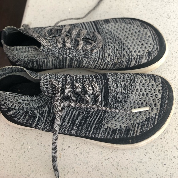 Altra women’s vali sneakers - Picture 3 of 6